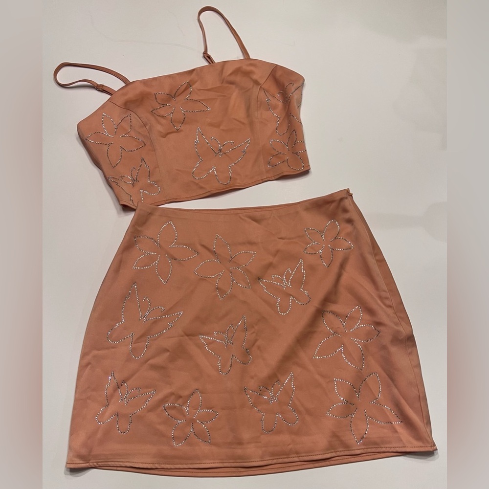Le Lis Crop Camisole Top & Mini Skirt‎ Set in Nude Peach Rhinestones Size XS/S